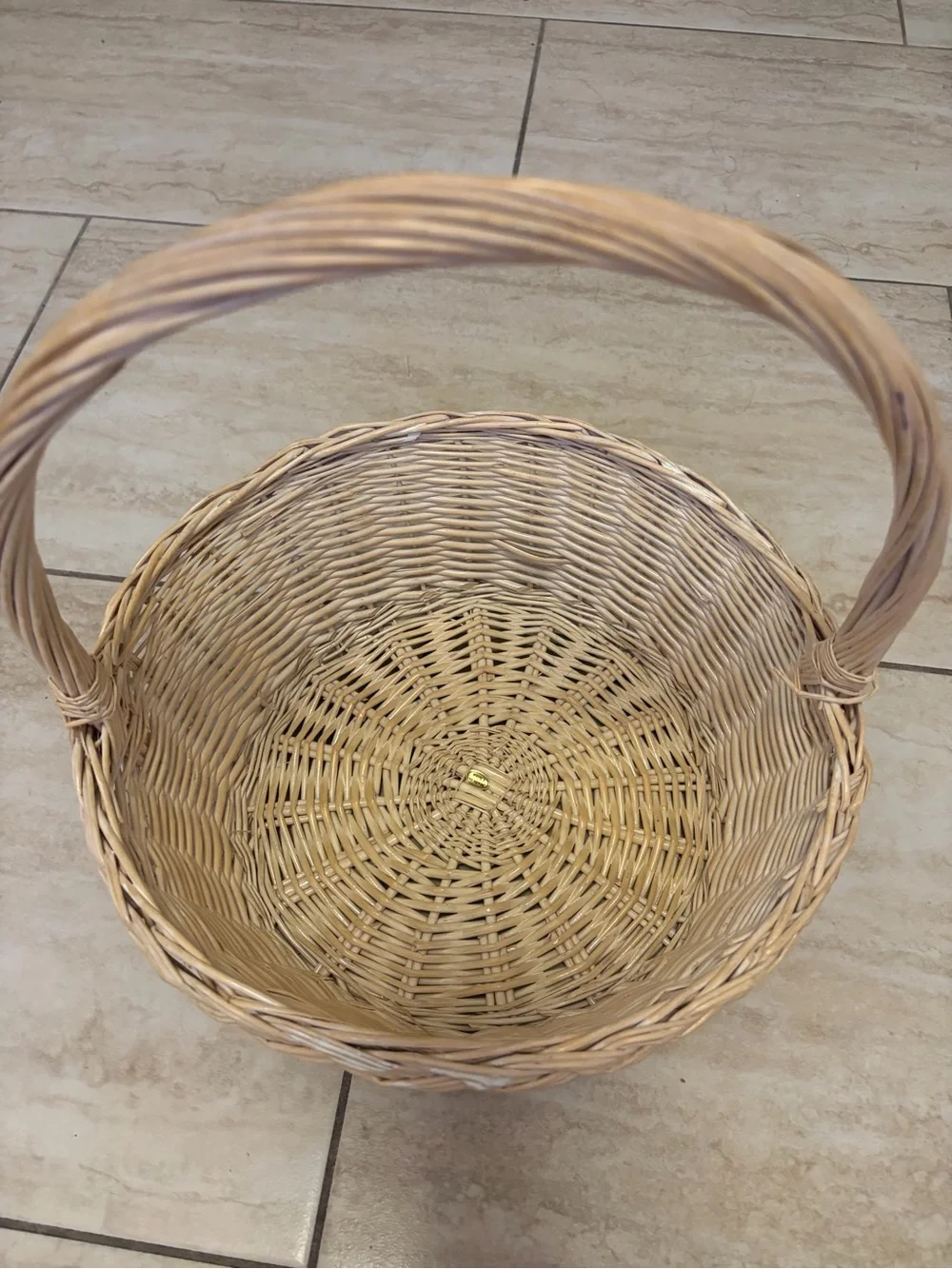 Wicker Round Basket with Handle - Cream